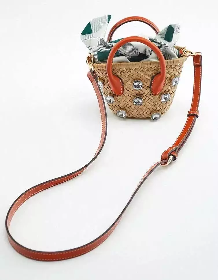 Diamond Straw Mini Bucket Bag