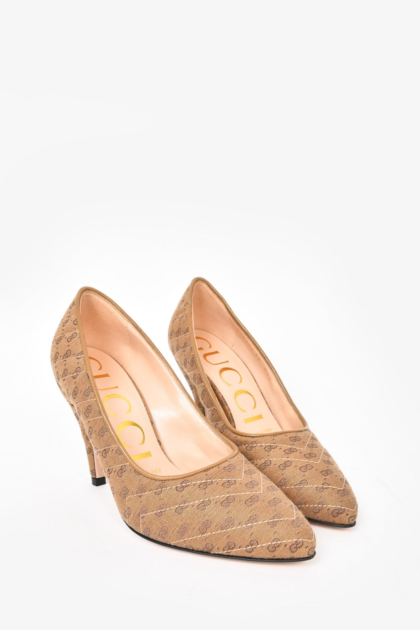 Gucci Beige Fabric 'GG' Logo Pointed Toe Heels sz 36